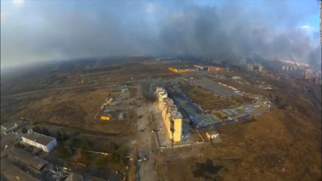 Mariupol: sobrevivientes e imágenes de drones revelan el alcance de la destrucción