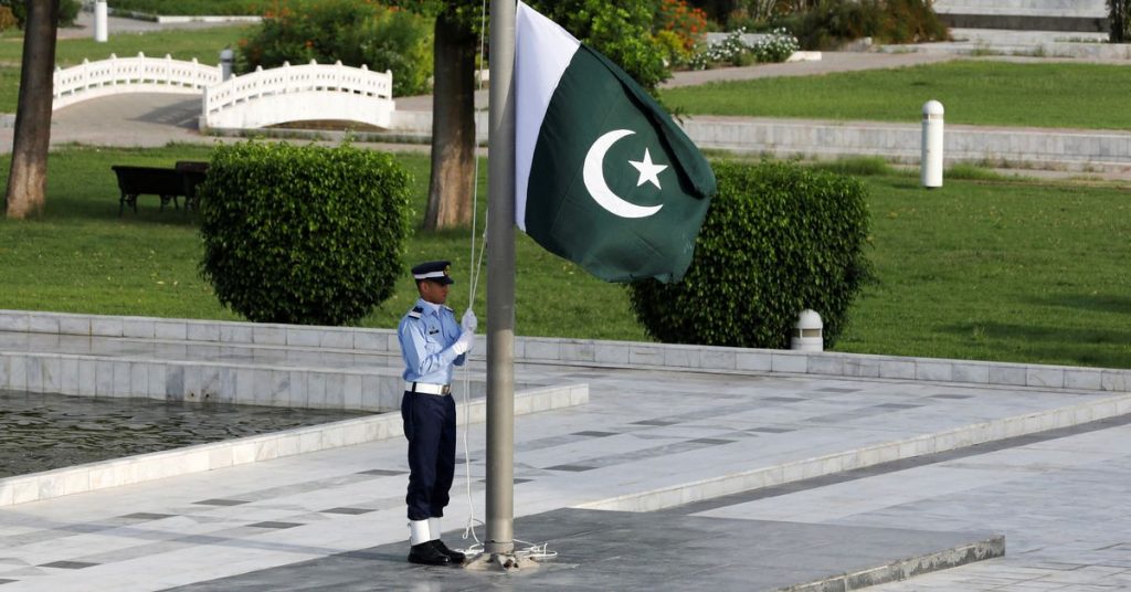 Pakistán advierte a su archienemigo India sobre OVNI