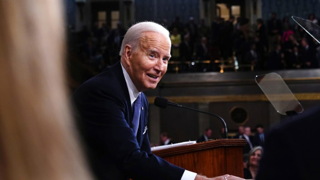 El momento candente del micrófono de Biden muestra la creciente frustración con Netanyahu por la crisis de Gaza