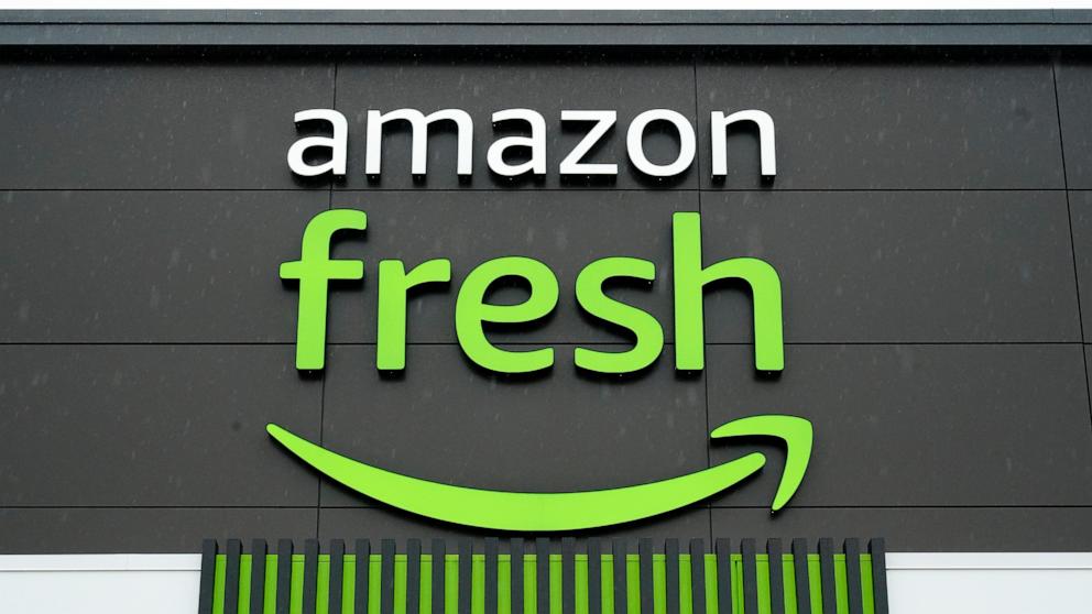Amazon está eliminando la tecnología Just Walk Out de sus tiendas de alimentos frescos en EE. UU.