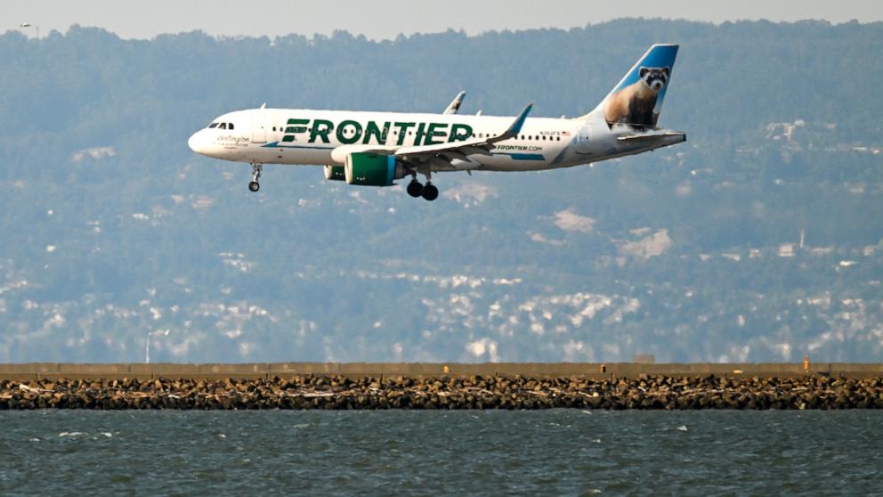 Frontier Airlines elimina las tarifas de cambio e introduce 4 nuevas clases de tarifas