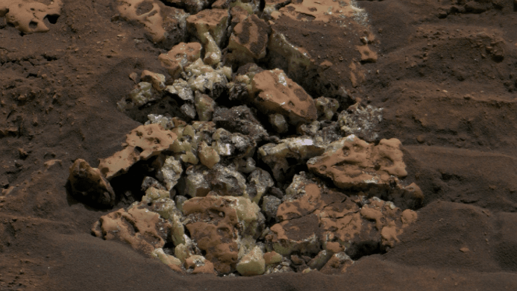 ‘Oasis en el desierto’: el rover Curiosity de la NASA encuentra azufre puro en rocas marcianas