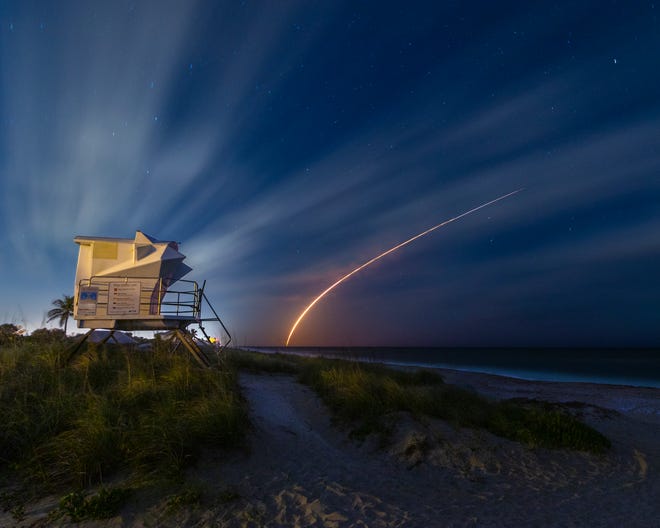 Chris Spain fotografió el lanzamiento de un cohete SpaceX Falcon 9 el 2 de febrero de 2019 desde Jensen Beach.