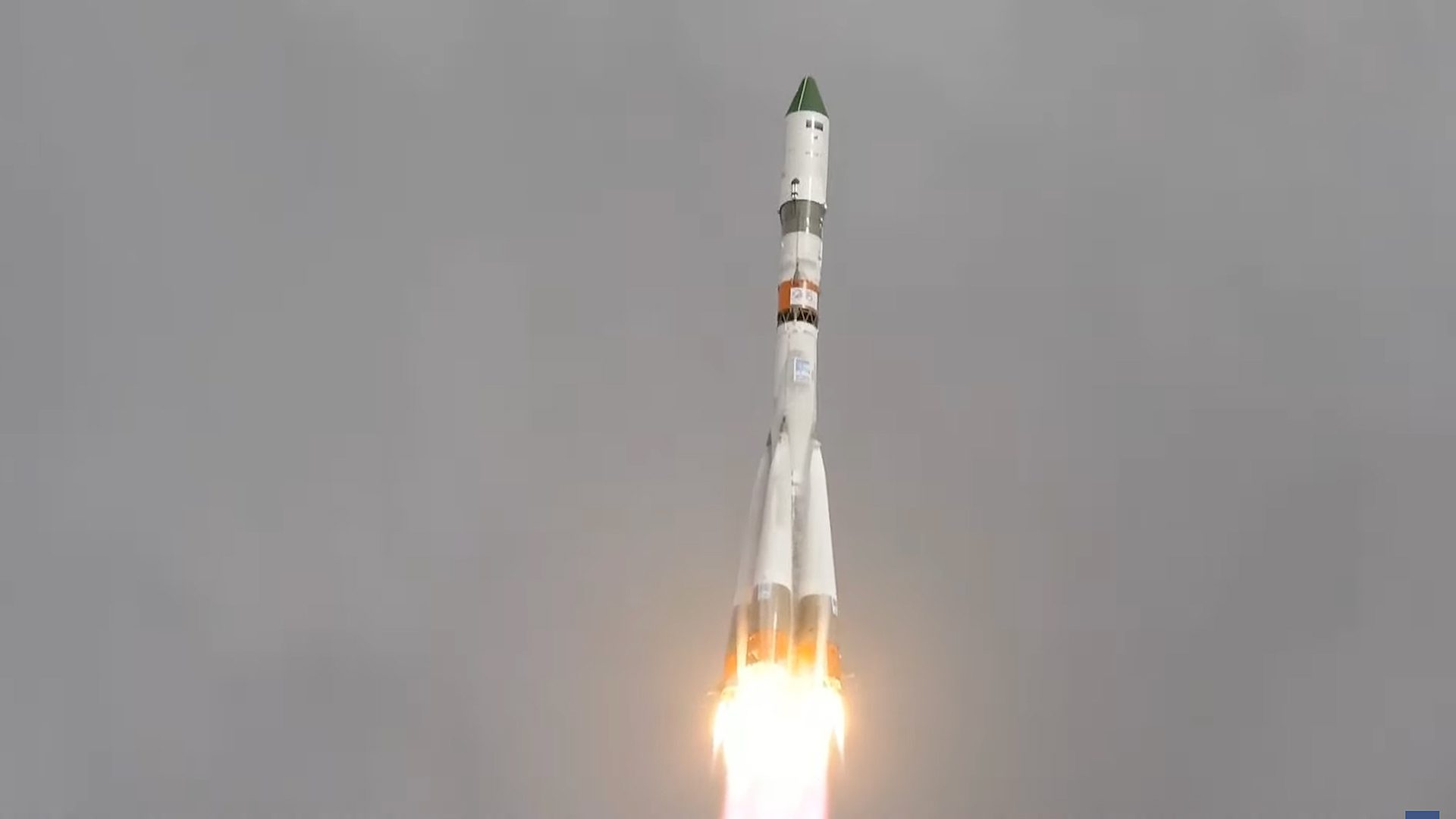 Un cohete ruso Soyuz lanza la nave espacial de carga Progress MS-28 (89p) en una misión de reabastecimiento de la Estación Espacial Internacional el miércoles 14 de agosto de 2024 (15 de agosto, hora local).