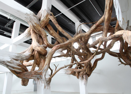 dezeen_baitogogo_henrique_oliveira_ss_5