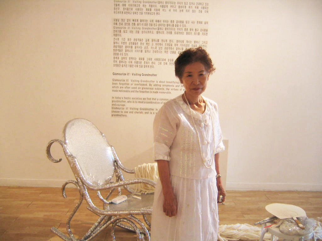 6.Visiting Grandmother